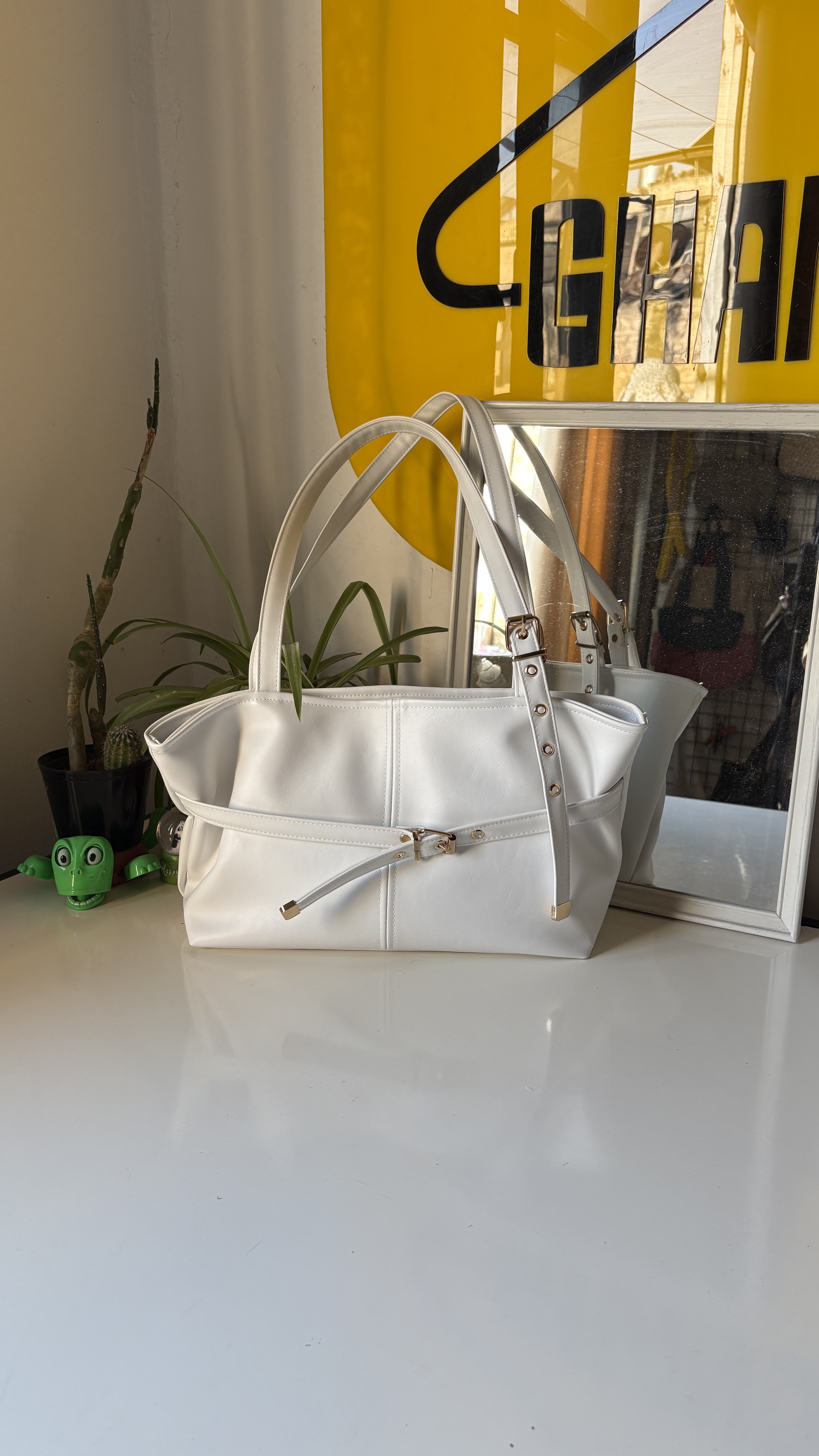 Buckle Detail Shoulder Bag - ابيض